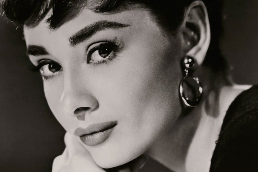 16 Gorgeous Old Hollywood Actresses