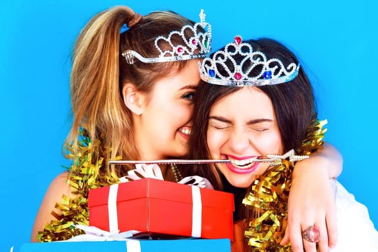 19 Funny Best Friend Gifts