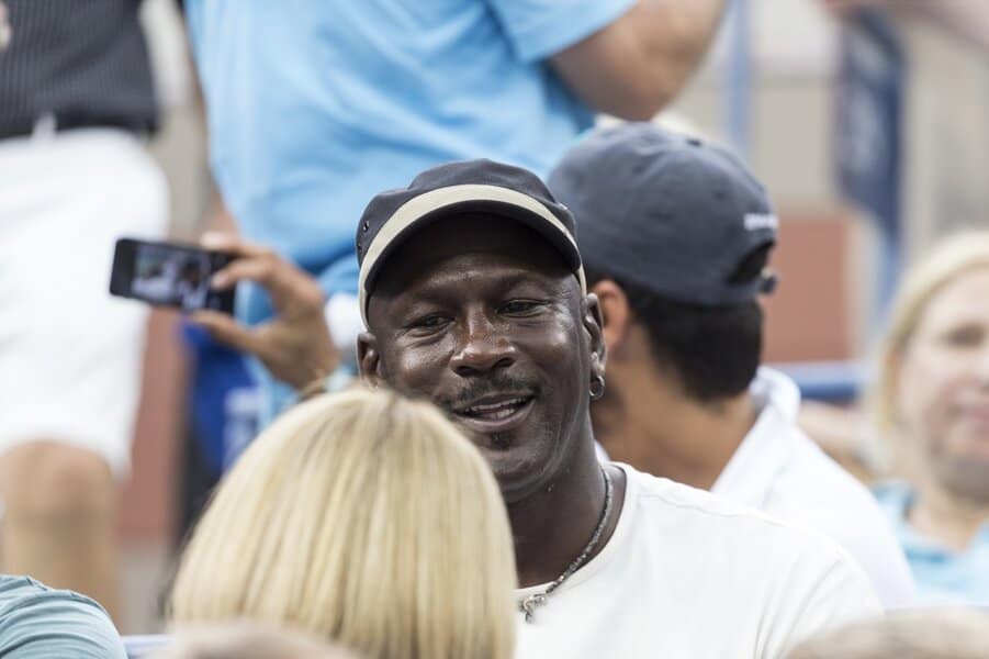 19 Most Famous Athletes in the World 