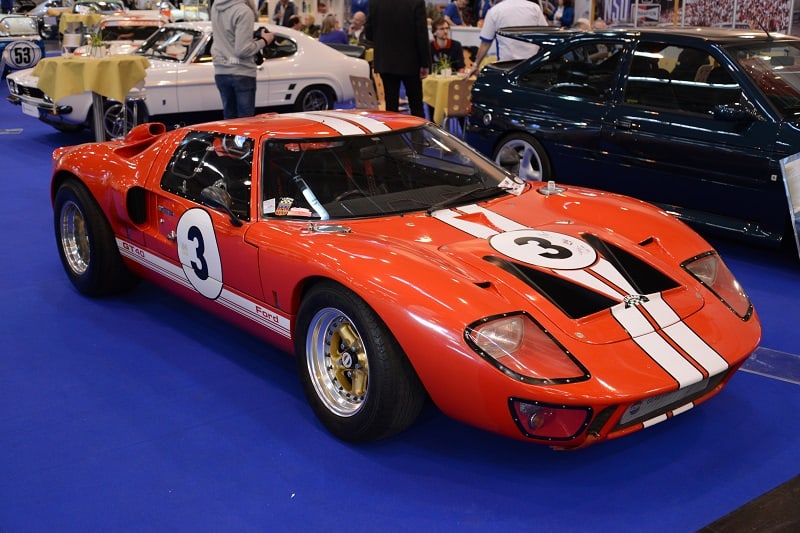 1964-Ford-GT40-MK
