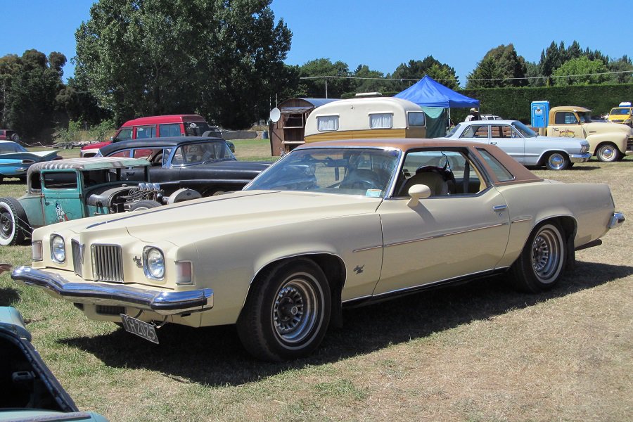 1973 Pontiac Grand Prix