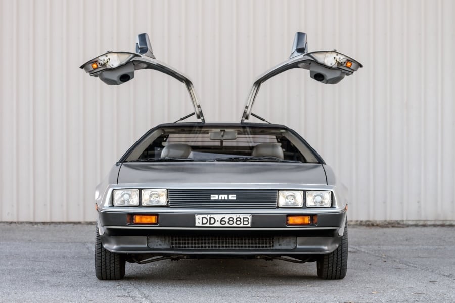 1981 DeLorean DMC 12