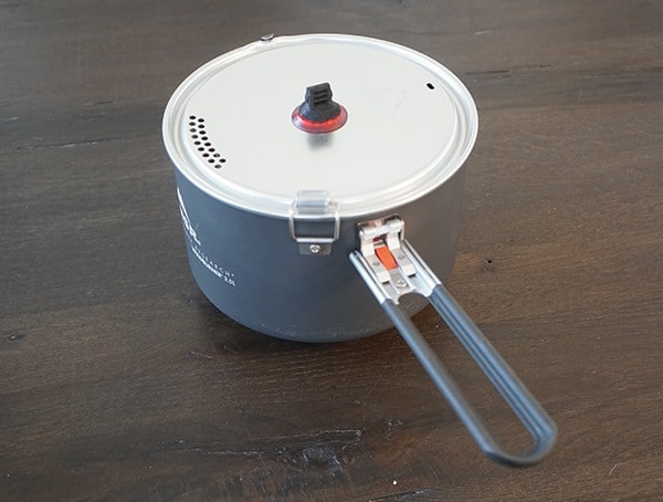 2 5 Liter Ceramic Coated Aluminum Coated Nonstick Pot Msr Windburner Stove