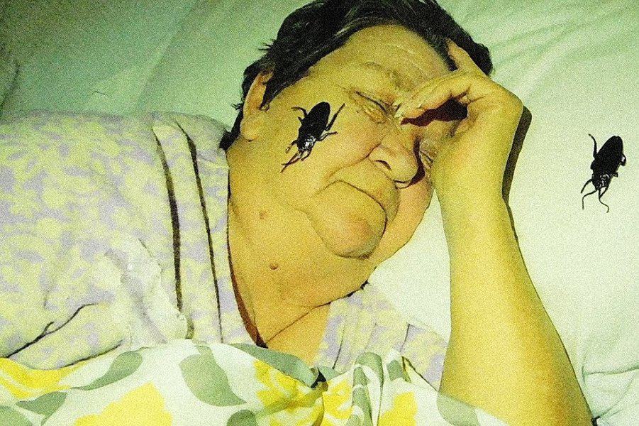 22 Hilarious Easy Pranks You Can Perform on Your Friends