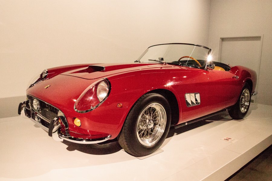 250 GT California Spyder SWB