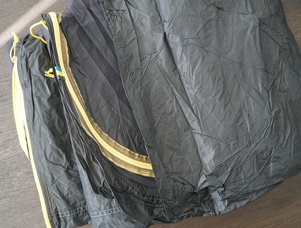 30d And 15d Nylon Ripstop Construction Main Body Sierra Designs Sweet Suite 3 Tent