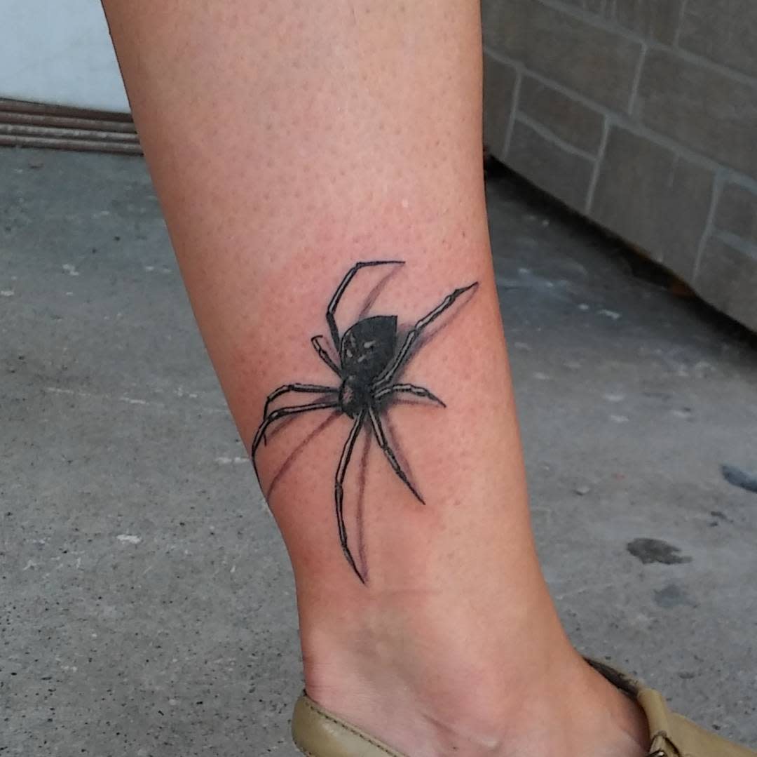 3D Spider Leg Tattoo rogoulet