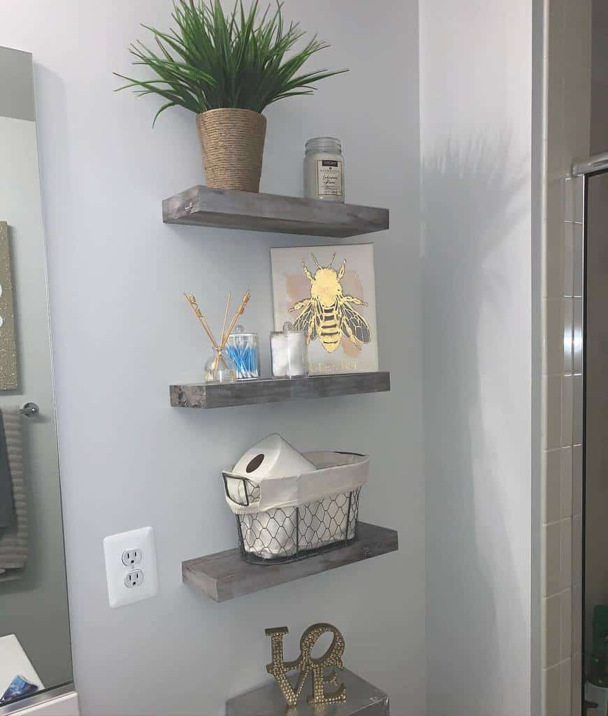 wood wall bathroom shelving