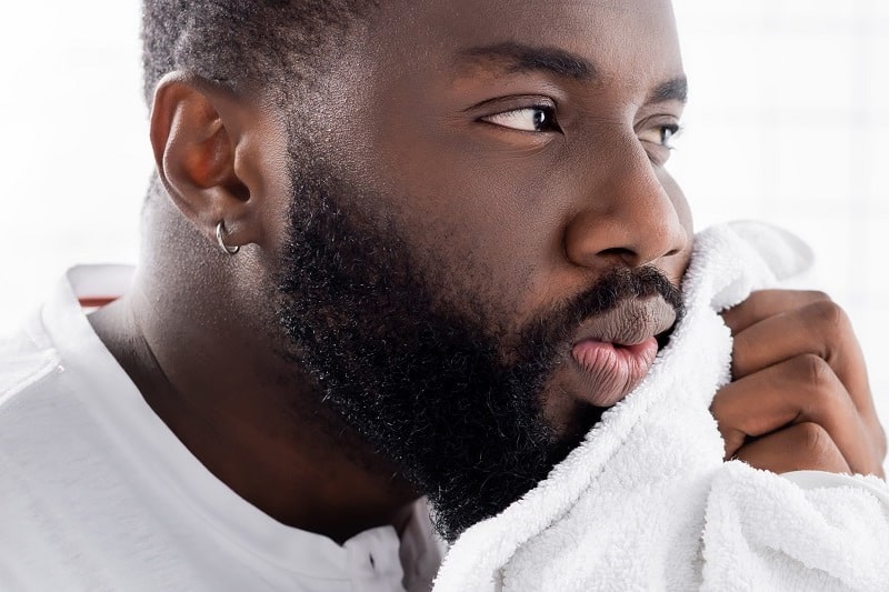 Beard-Care-101-How-To-Grow-A-Beard-2