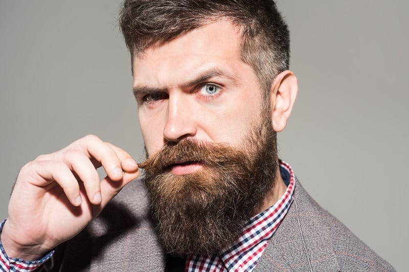 Beard-Dandruff-101-Definitive-Guide-On-How-To-Get-Flake-Free