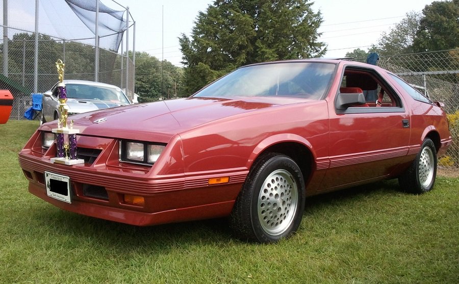 Chrysler Conquest