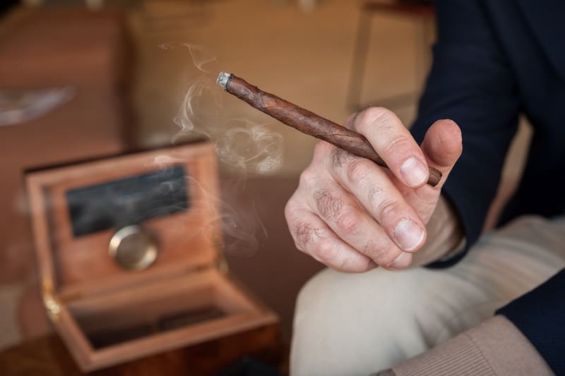 Cigar-Enthusiast-Hobbies-For-Men
