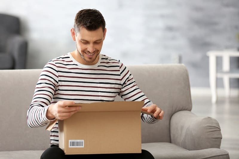 Clothing-Subscription-Boxes-for-Men