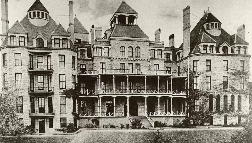 Crescent Hotel Ghosts