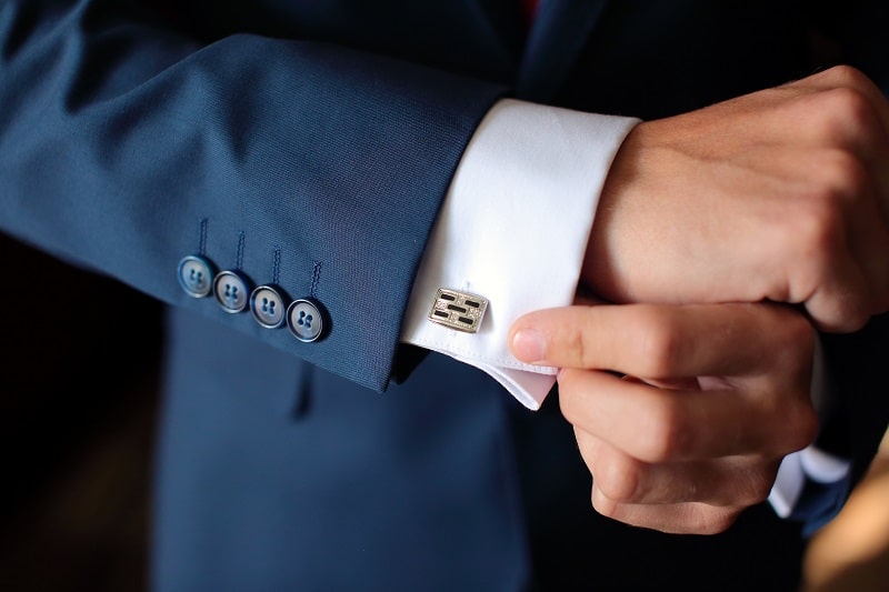 Cufflinks-Fashion-Accessories-For-Men