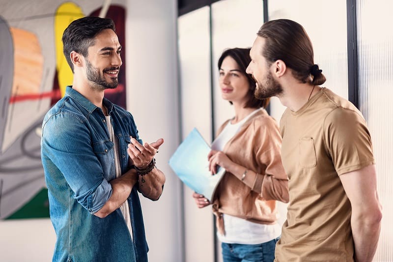 Dont-ask-your-guy-friends-for-advice-Every-Man-Must-Know-To-Get-A-Girl-To-Like-You