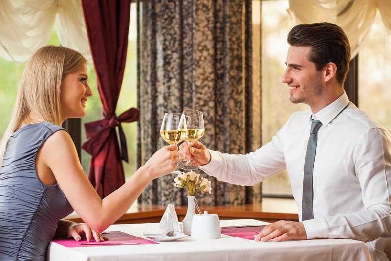 Dont-compete-for-women-Dating-Advice-For-Men