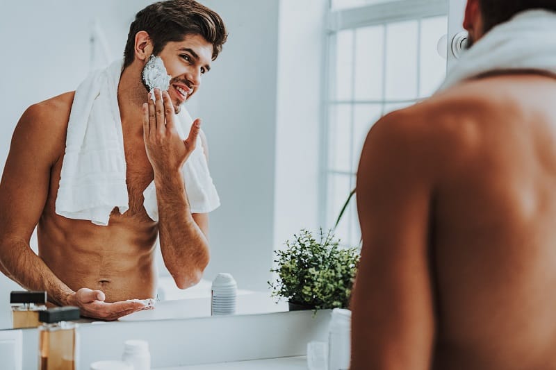 Face-Lather-First-Wet-Shaving-Tip-For-Men