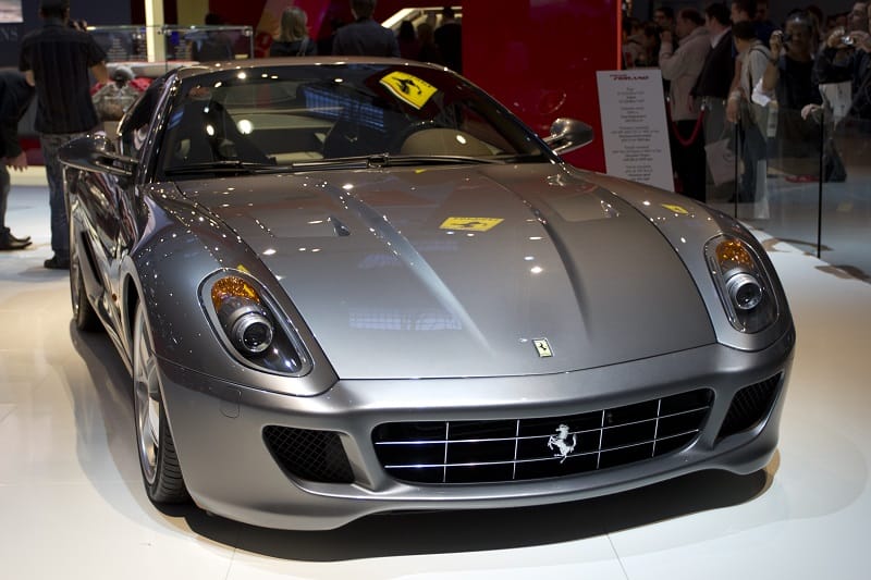 Ferrari-599-Manual
