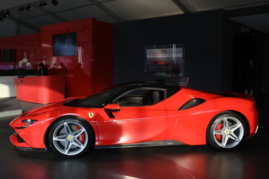 Ferrari SF90 Stradale