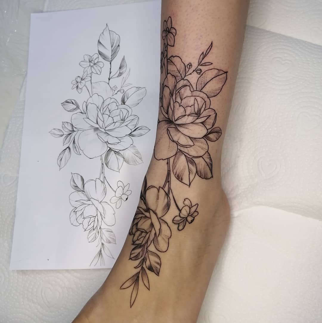 Floral tattoo on a leg