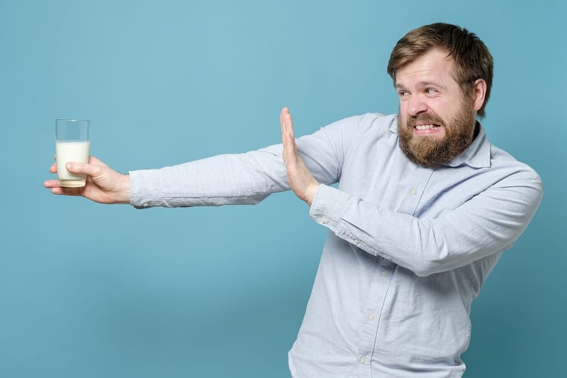 Food-Sensitivities-and-Allergies-How-To-Get-Flake-Free-Beard-Dandruff-101