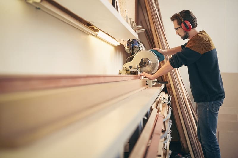 Framer, Mason, Roofer - Best Outdoor Jobs For Outdoorsmen