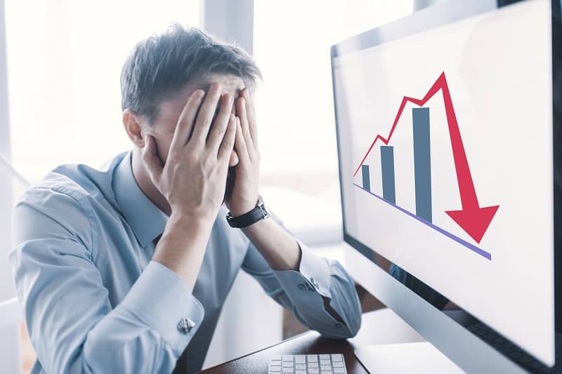 He-knows-there-are-two-types-of-bank-accounts-in-life-Rules-Of-A-Gentleman