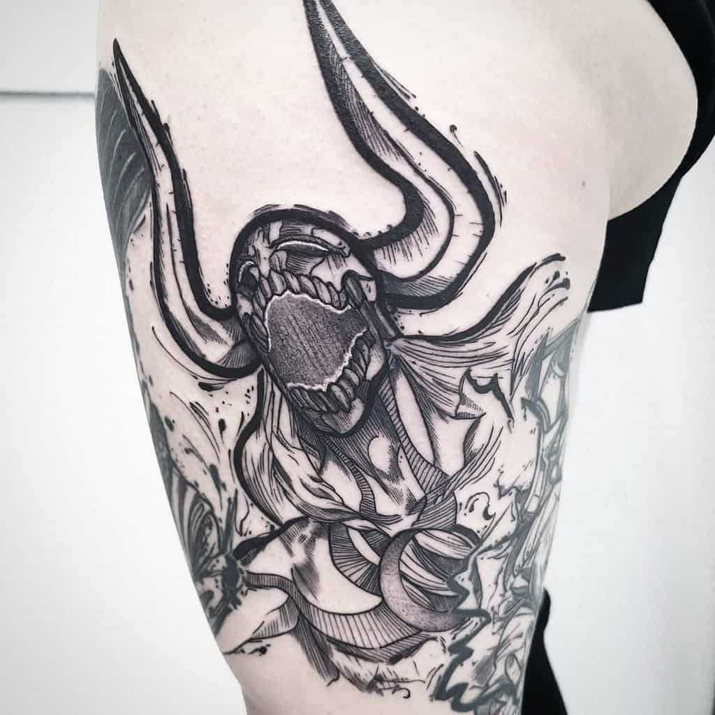 Black ink tattoo of Ichigo Kurosaki’s Vasto Lorde form from Bleach, featuring bold linework, fierce expression, and chaotic energy 