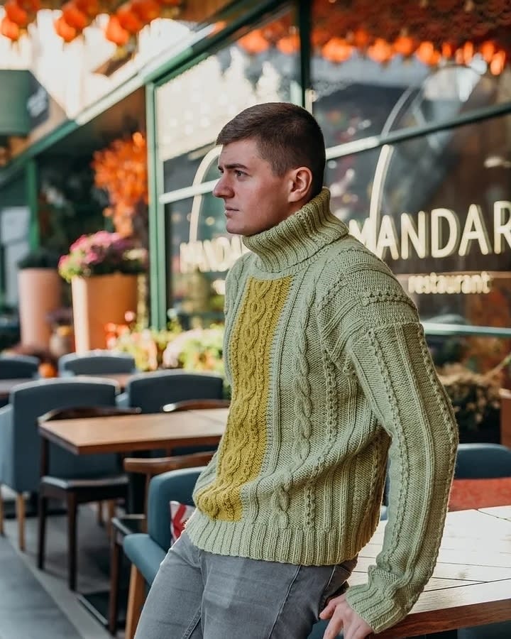 Knit Wear How To Wear A Turtleneck -gayane_toroyan