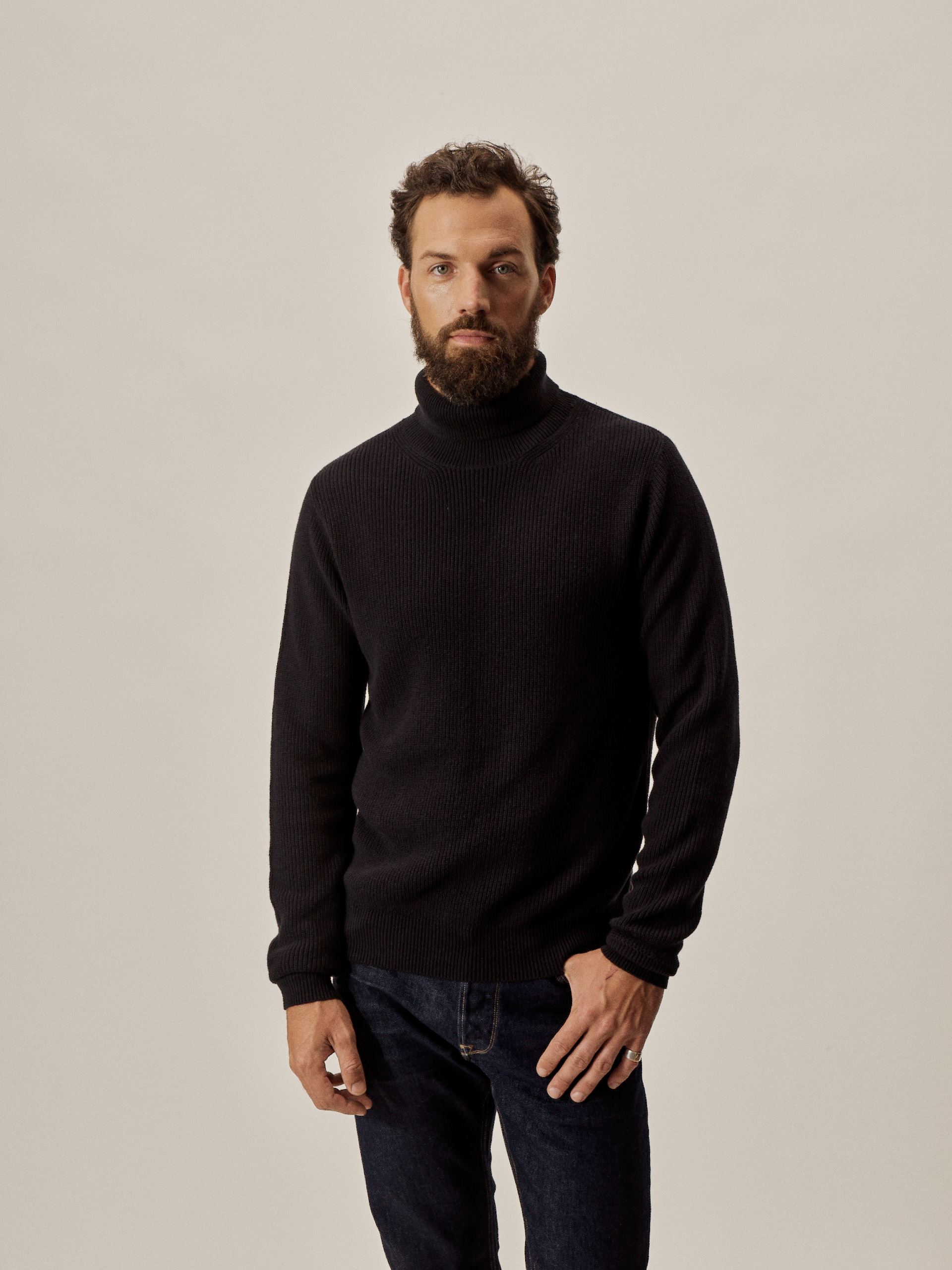 Casual How To Wear A Turtleneck 2