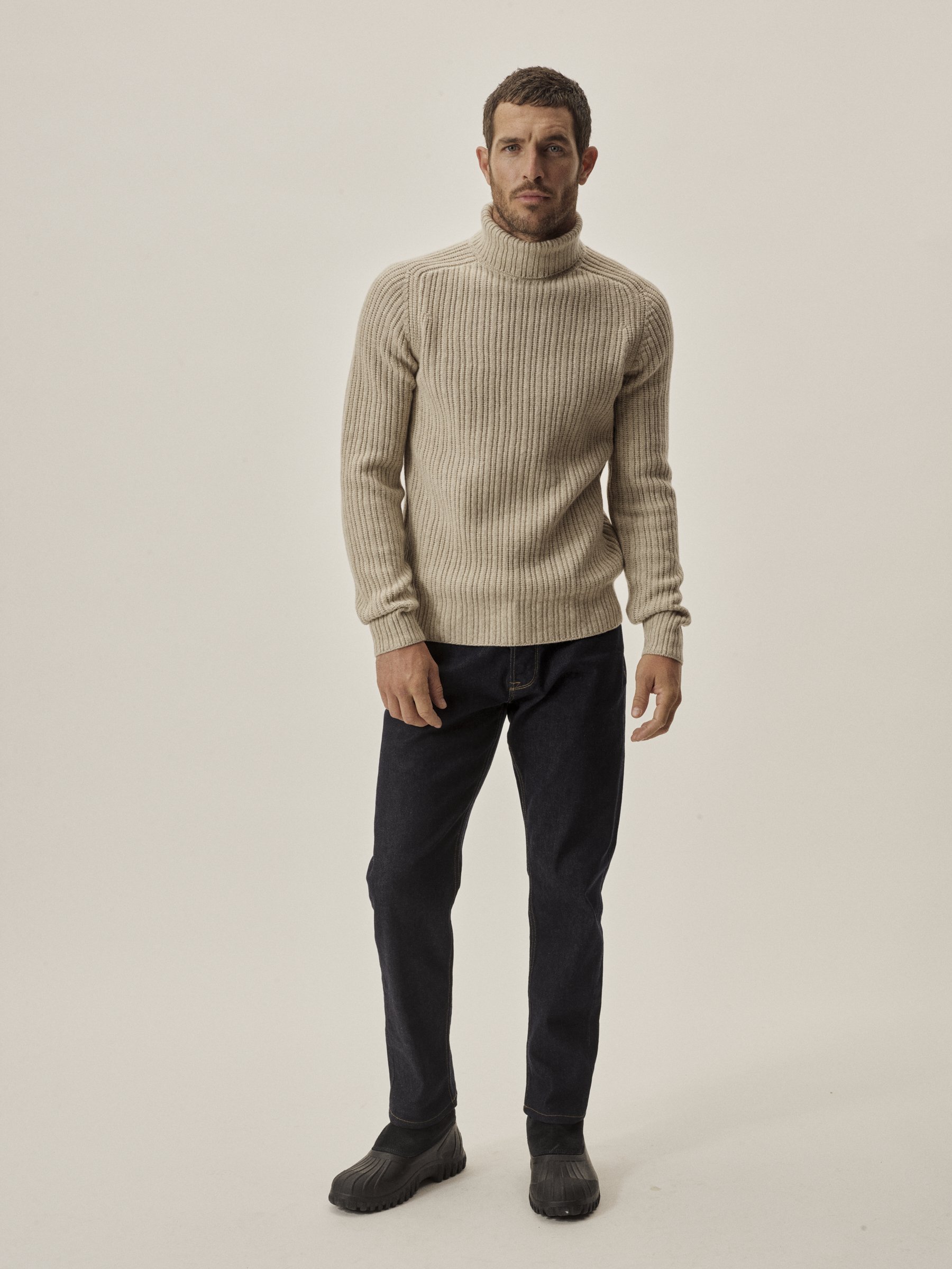 Knit Wear How To Wear A Turtleneck 1