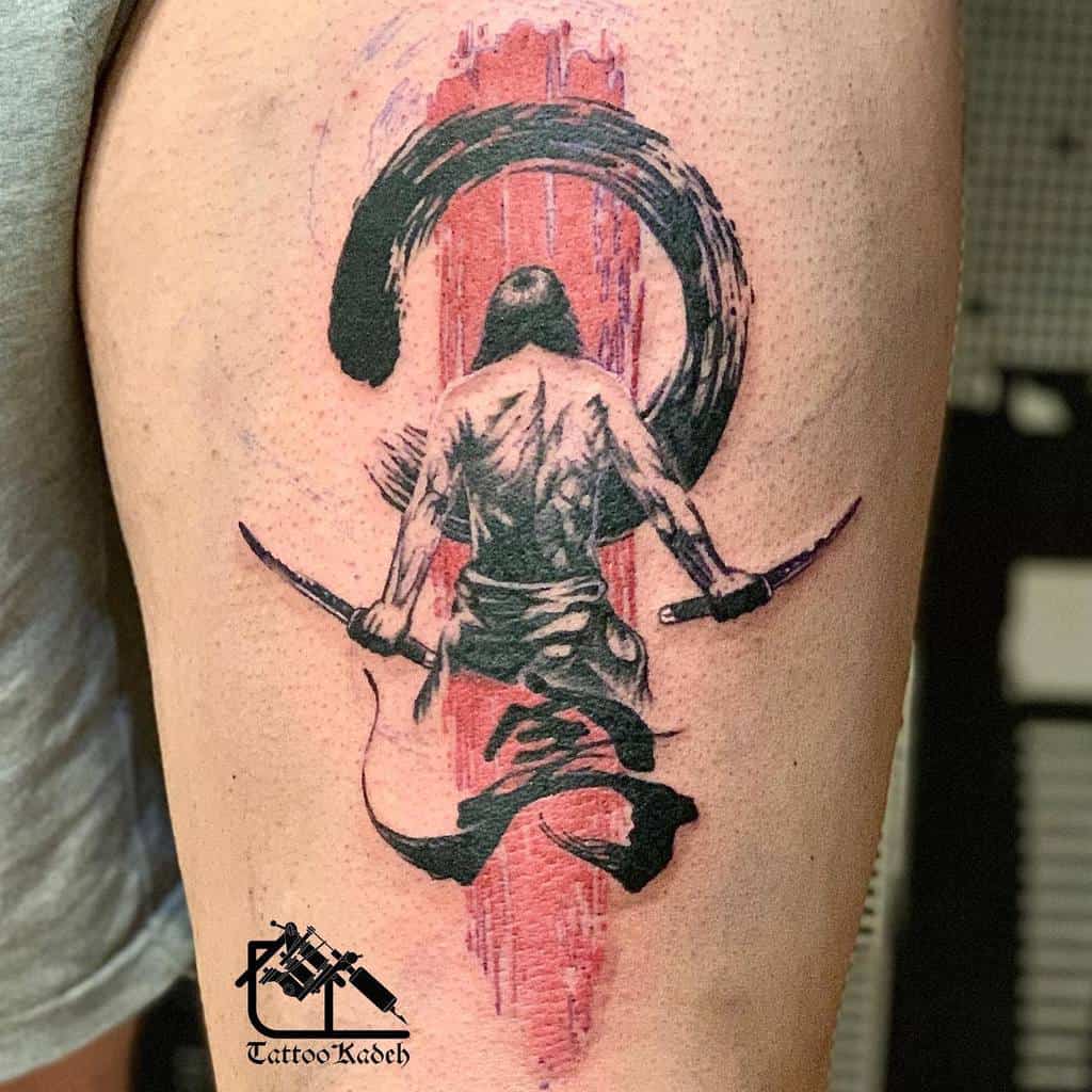 Stylish tattoo of a Ronin from the back, wielding dual swords, with a bold black brushstroke and red background for dramatic contrast