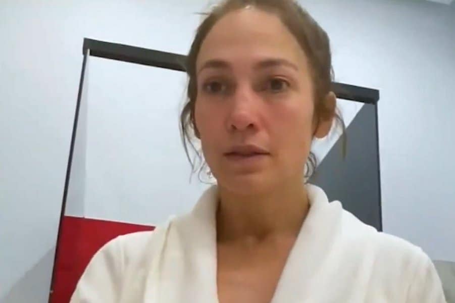 Jennifer Lopez without makeup