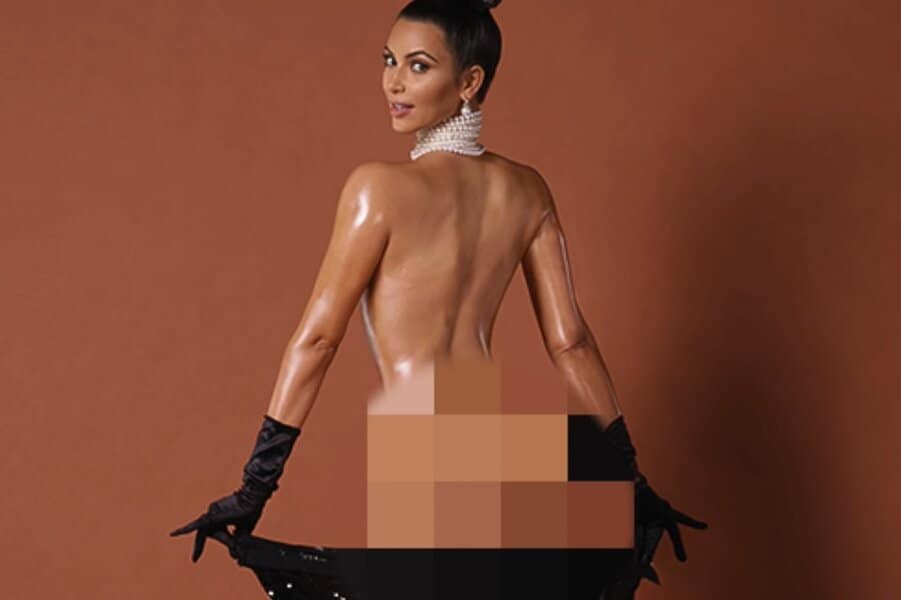 Kim Kardashian Breaks the InternetÂ