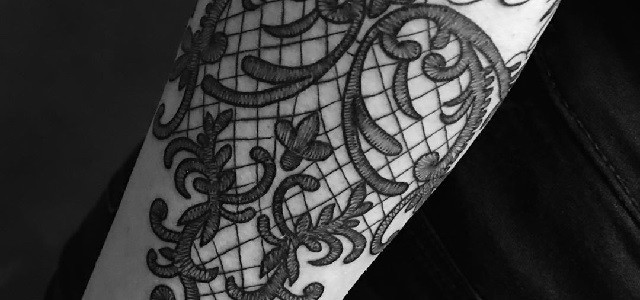Lace bracelet tattoo