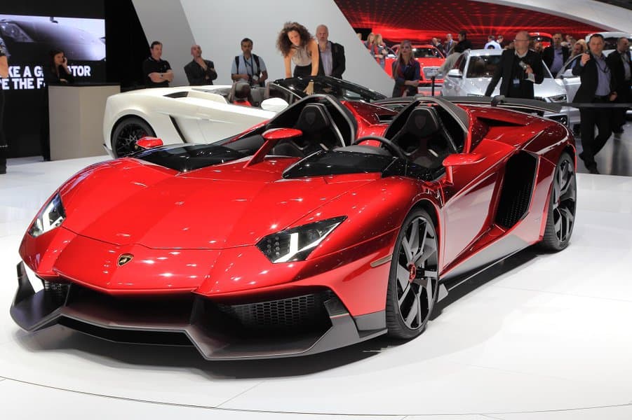 Lamborghini Aventador J