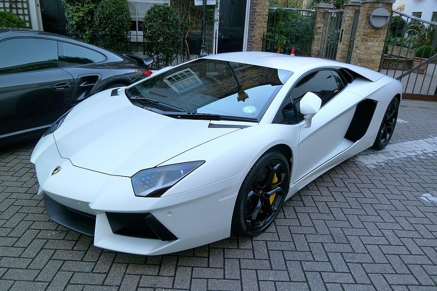 Lamborghini Aventador LP 700-4 Super Car