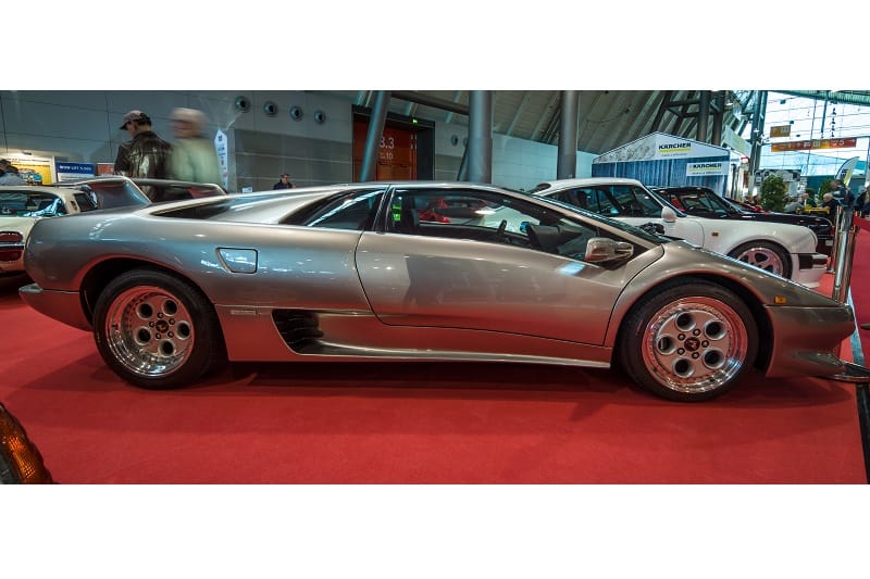 Lamborghini-Diablo-1990