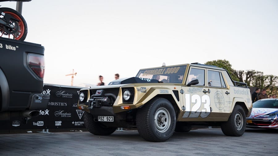 Lamborghini LM002