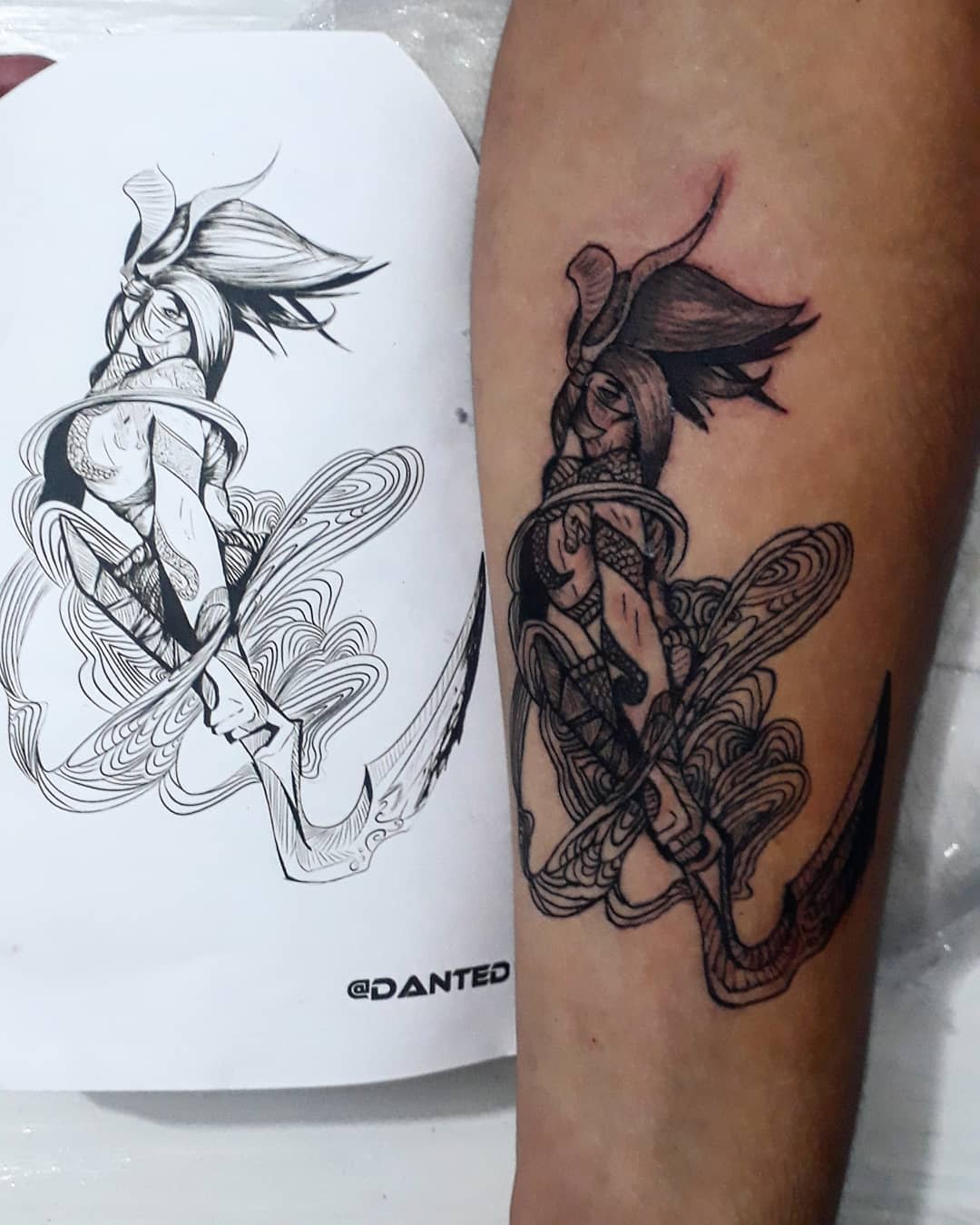Black and white tattoo of Kayn from League of Legends in his Shadow Assassin form, wielding his scythe