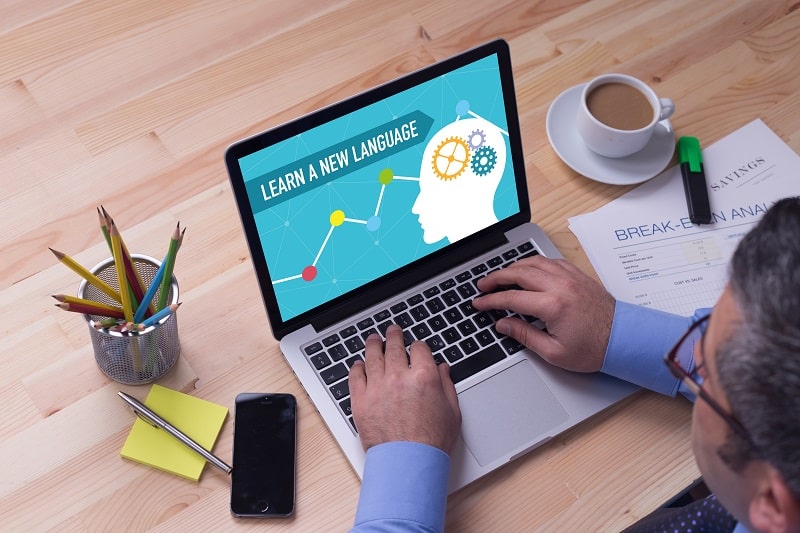 Learn-a-new-language-100-Plus-Ways-To-Be-A-Better-Man