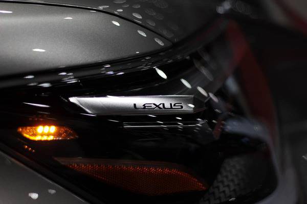 Lexus