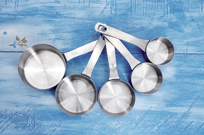 measuring cups