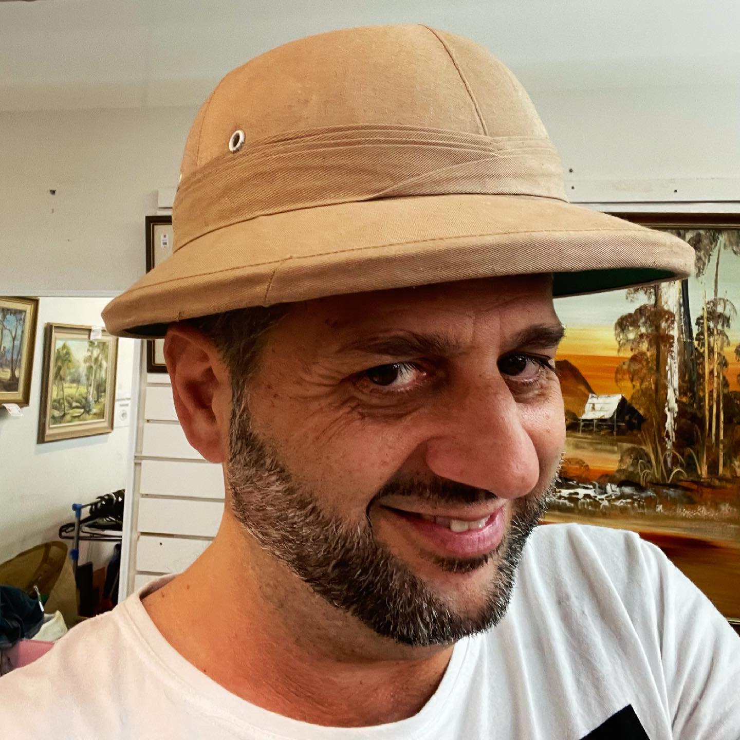 Safari Mens Hat Styles -ozzie_fikri