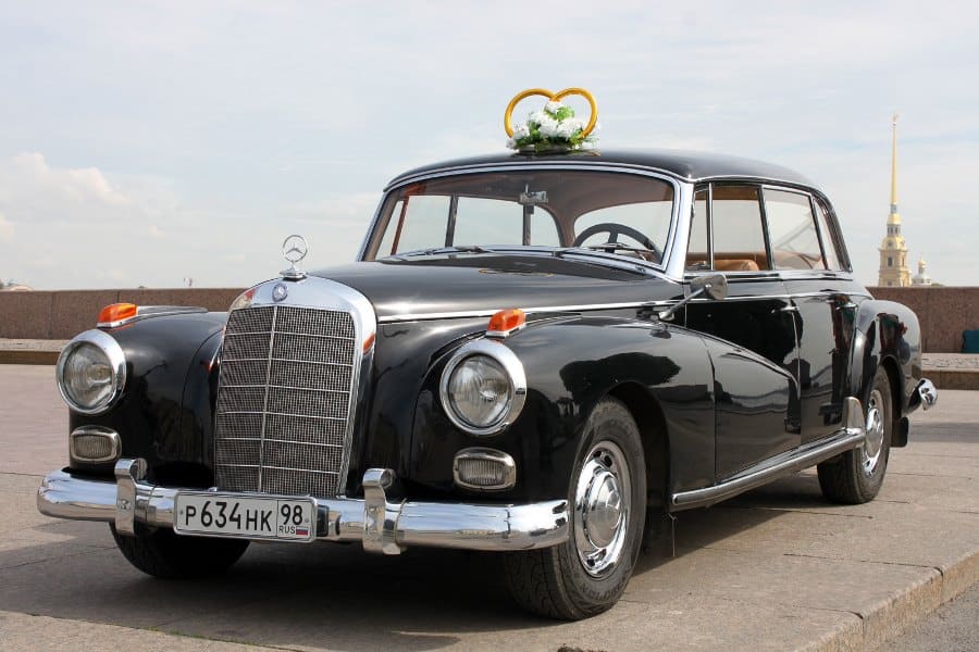 Mercedes-Benz 300D Adenauer