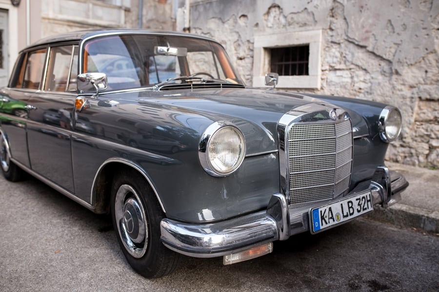 Mercedes Benz W110