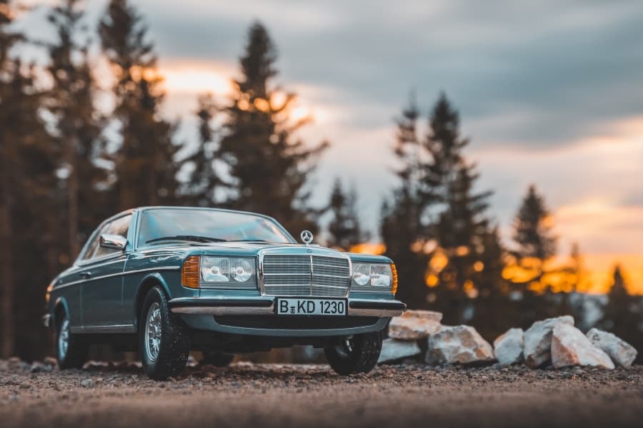 Mercedes Benz W123