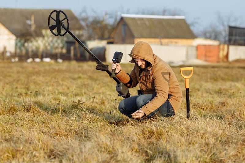 Metal-Detecting-Best-Outdoor-Hobby-For-Men
