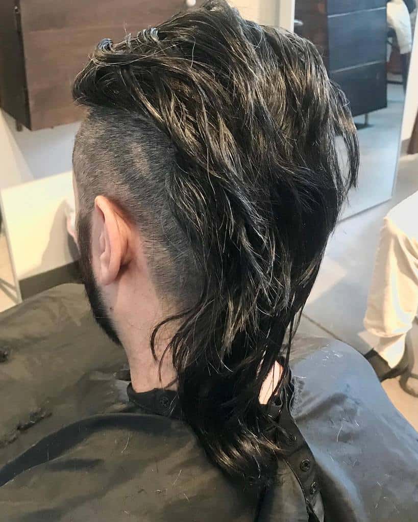 Mullet with Shaved Sides (Undercut Mullet)